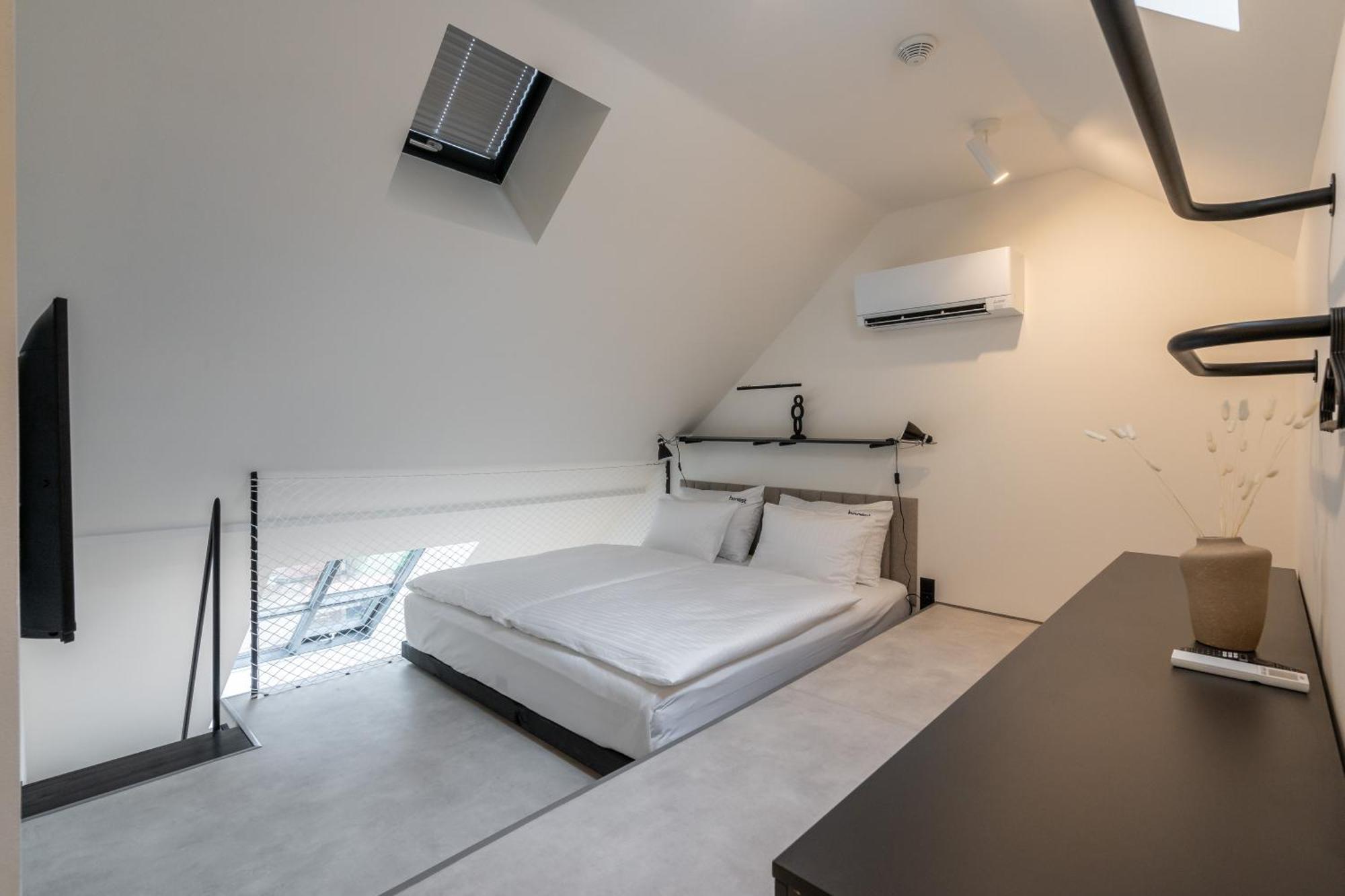 Aparthotel Honest Karlin à Prague Chambre photo