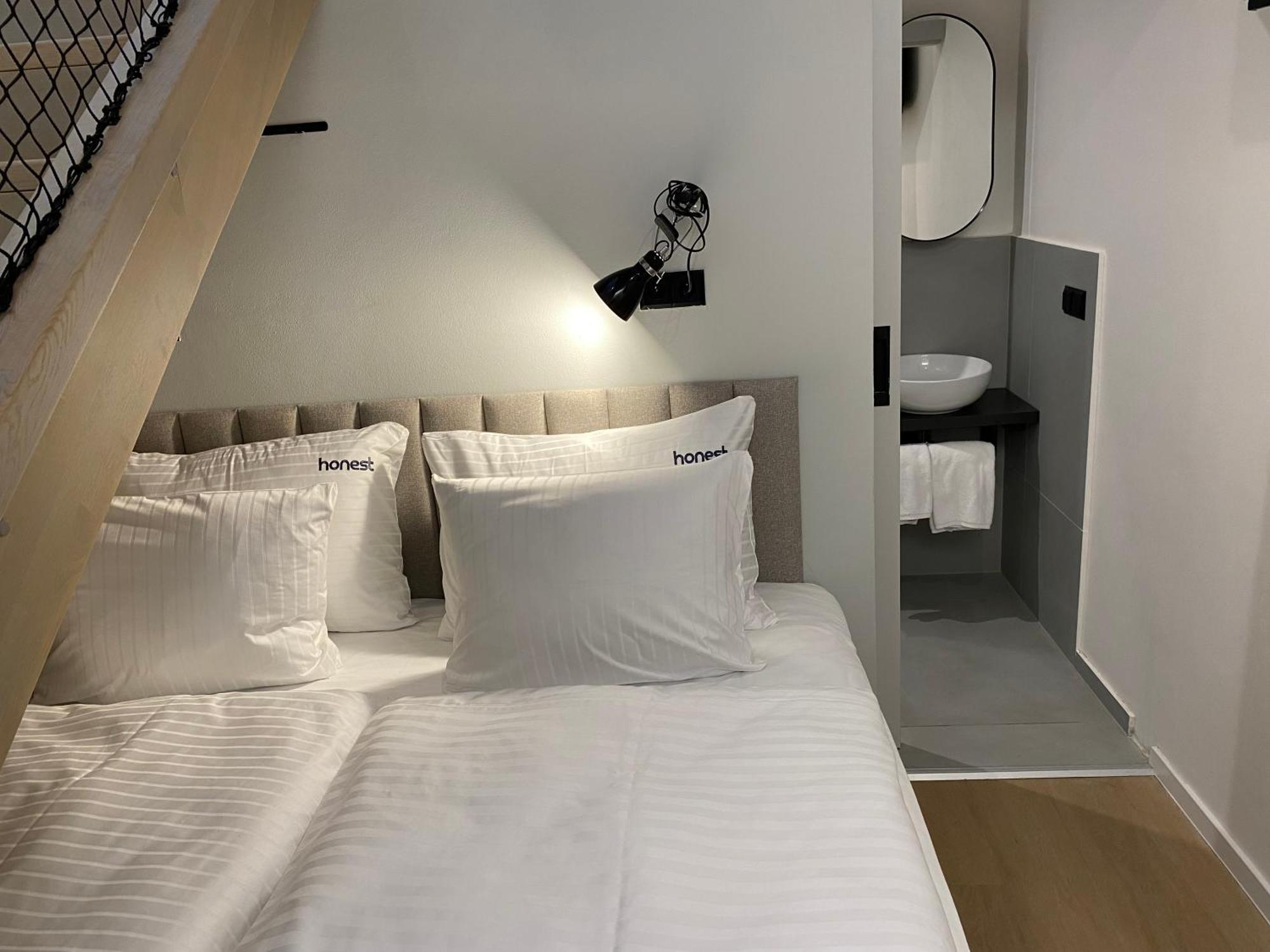 Aparthotel Honest Karlin à Prague Chambre photo